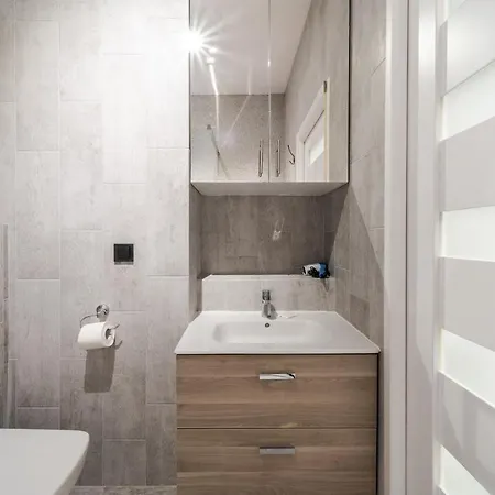 Staroevreyska B * 리비프